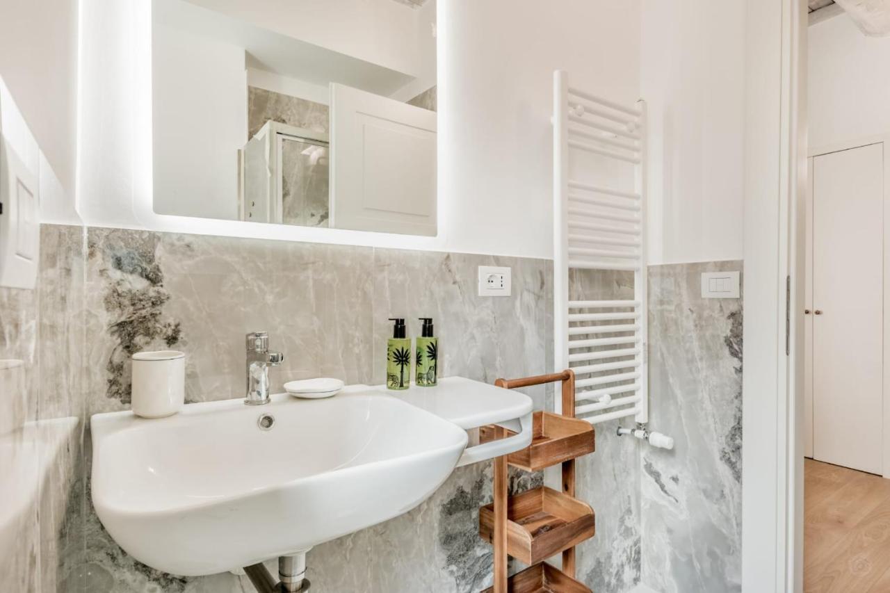 - Vittoria Palace Apartment Rom
