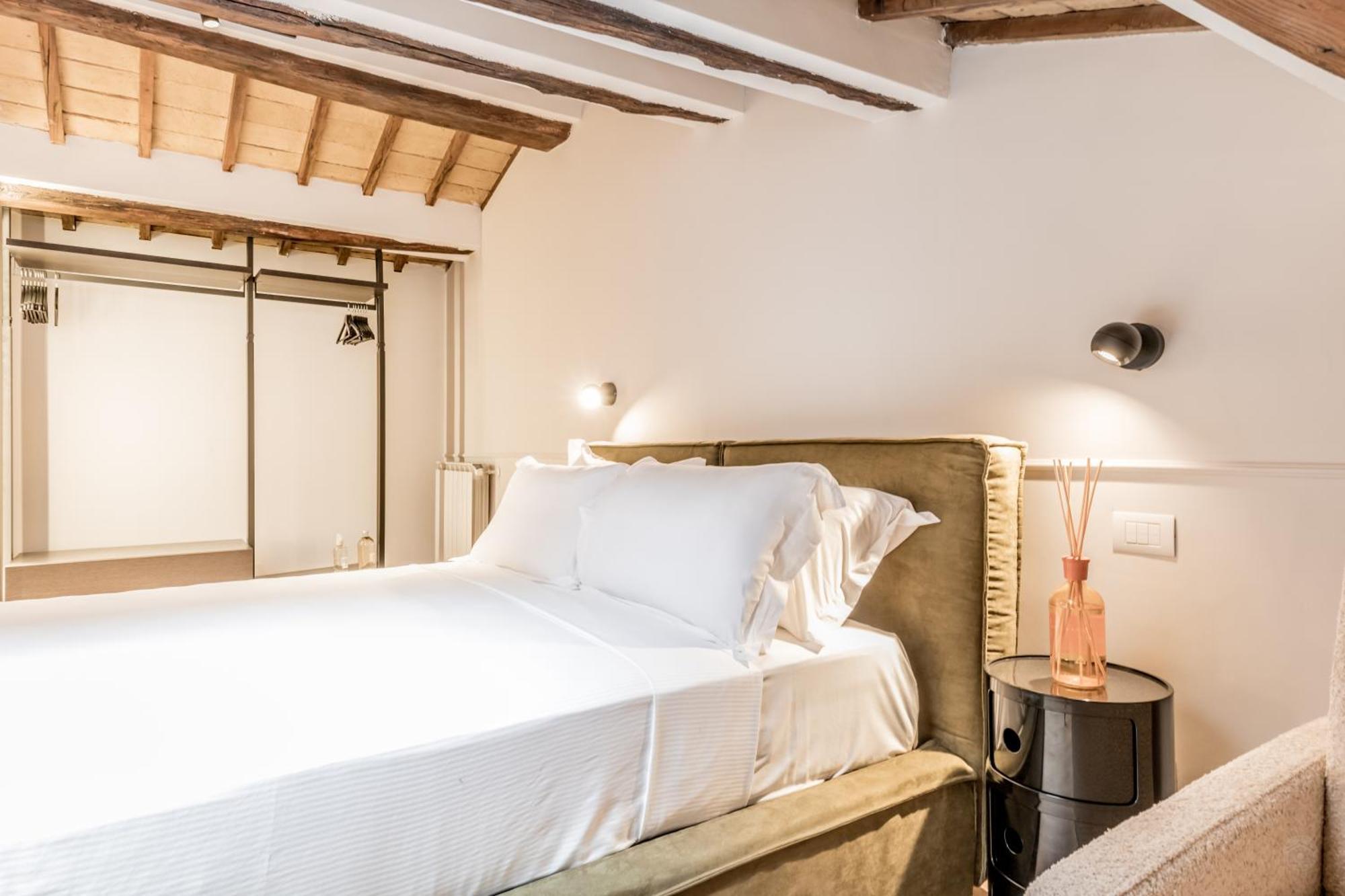 Apartment - Vittoria Palace Rom
